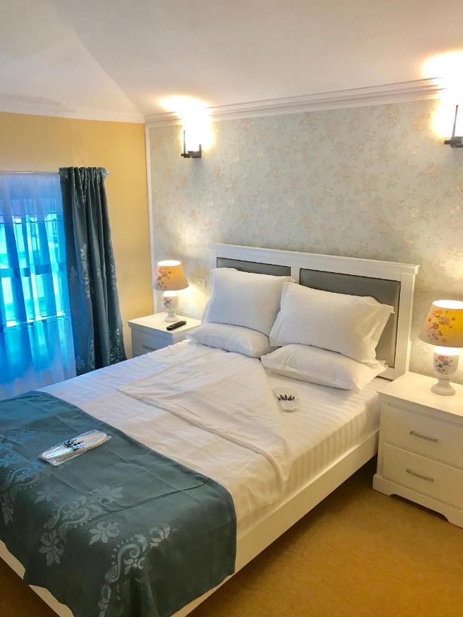בוקרשט Vila 18 Hotel Boutique מראה חיצוני תמונה