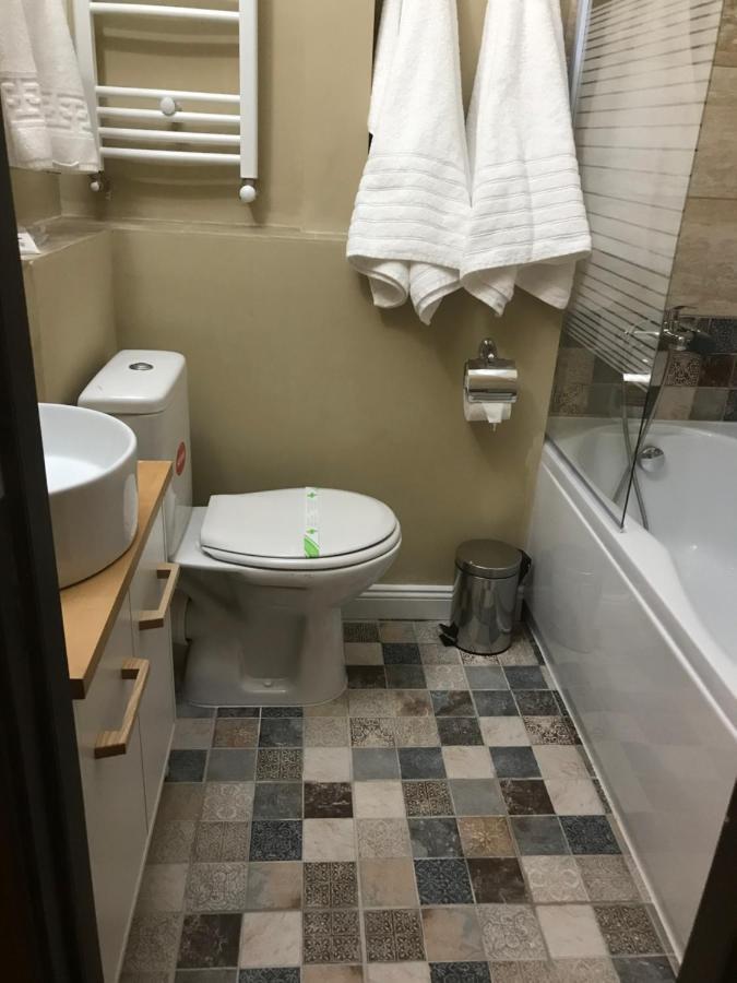 בוקרשט Vila 18 Hotel Boutique מראה חיצוני תמונה