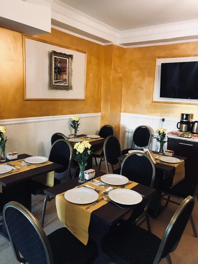 בוקרשט Vila 18 Hotel Boutique מראה חיצוני תמונה