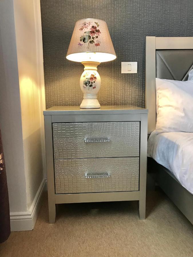 בוקרשט Vila 18 Hotel Boutique מראה חיצוני תמונה