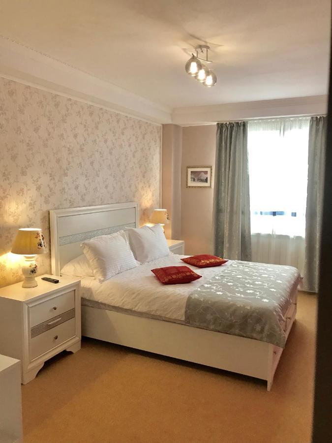 בוקרשט Vila 18 Hotel Boutique מראה חיצוני תמונה