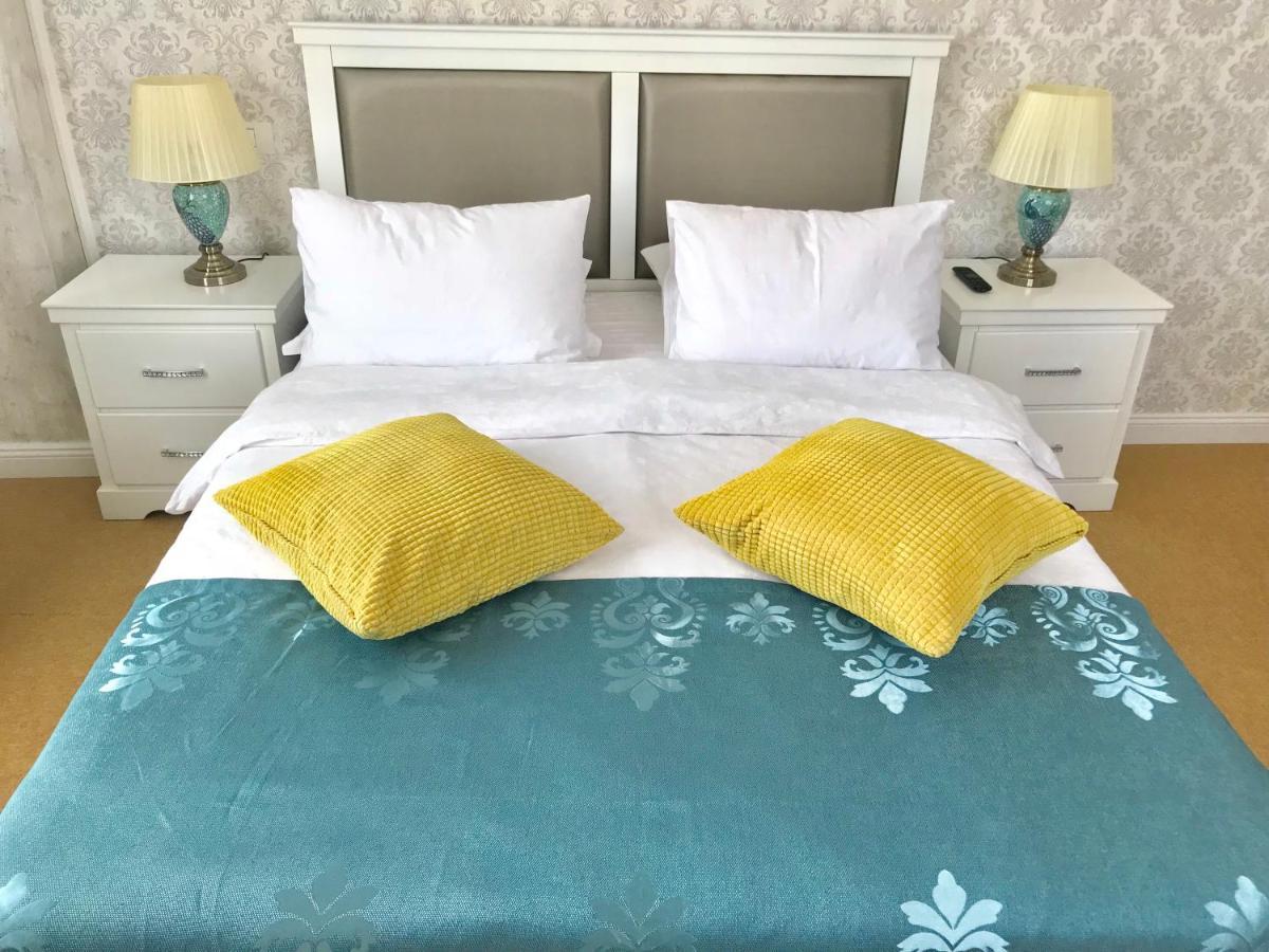 בוקרשט Vila 18 Hotel Boutique מראה חיצוני תמונה