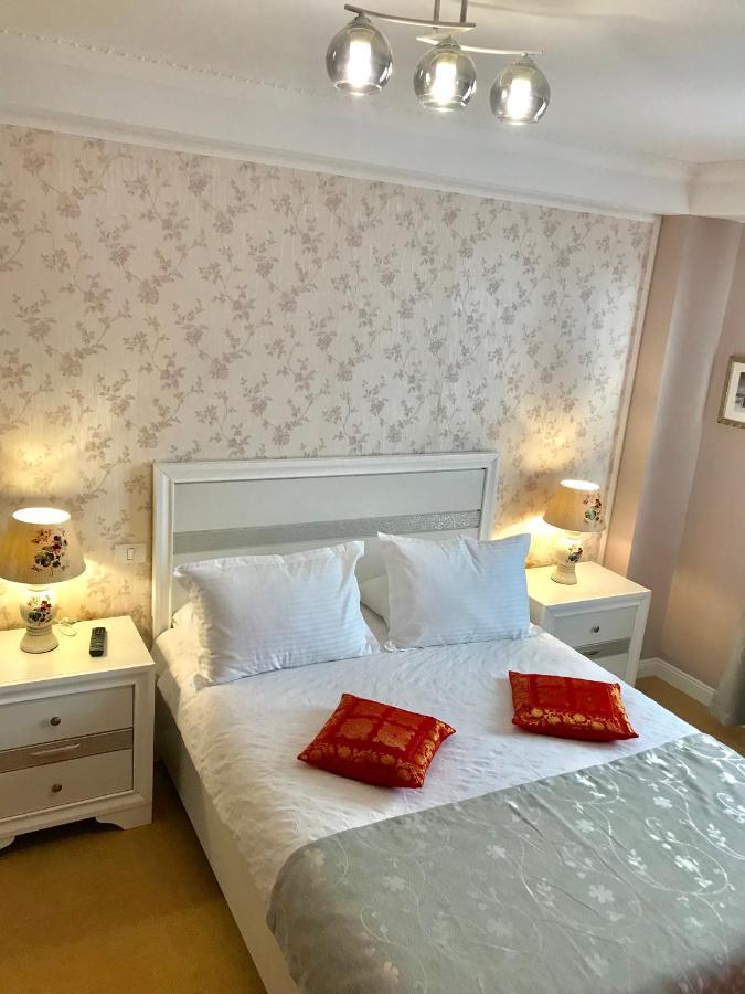 בוקרשט Vila 18 Hotel Boutique מראה חיצוני תמונה